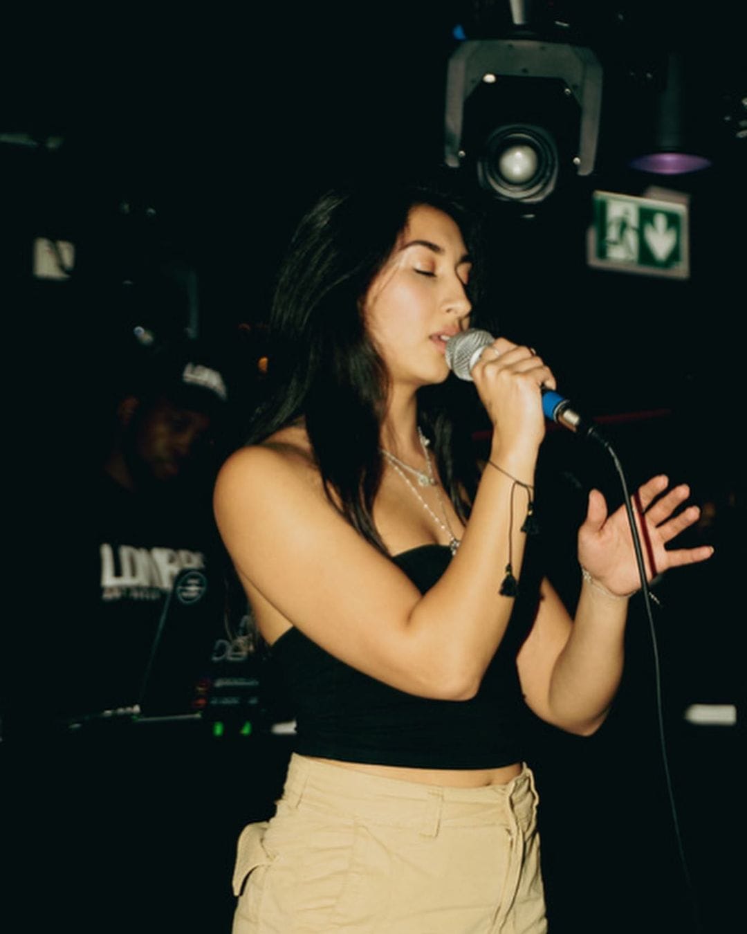 Amani Lia Releases Upbeat and Poignant Single "Blame" Amani Lia