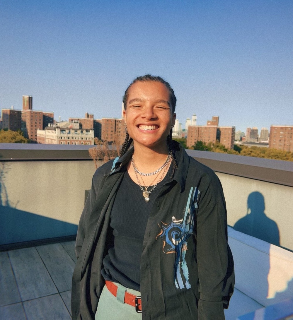 Sofie drops 9th single of the year: ‘Fame’ Sofie