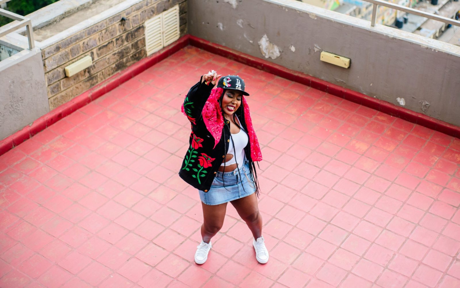 Vallerie Muthoni teams up with Lil Maina and Kahvinya for New single “Shake” Vallerie Muthoni