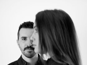 Adore (FR)