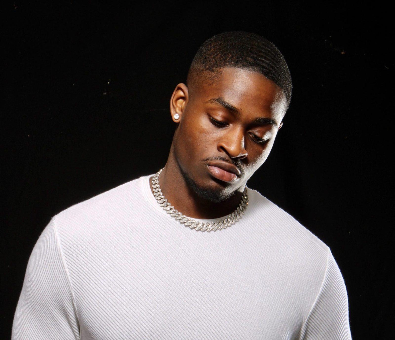 AK Jey Releases Inspirational New Single "Far From Home" AK Jey