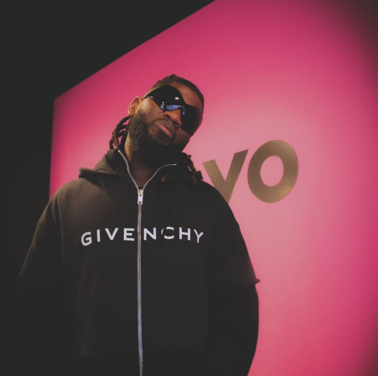 Agatchu Unveils Visualizer for New Single "Maradona" Agatchu Unveils Visualizer for New Single "Maradona"