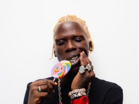 Seyi Vibez