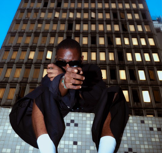 Rising Nigerian Singer 4la ETM Unveils New Single “El Grande” 4la ETM