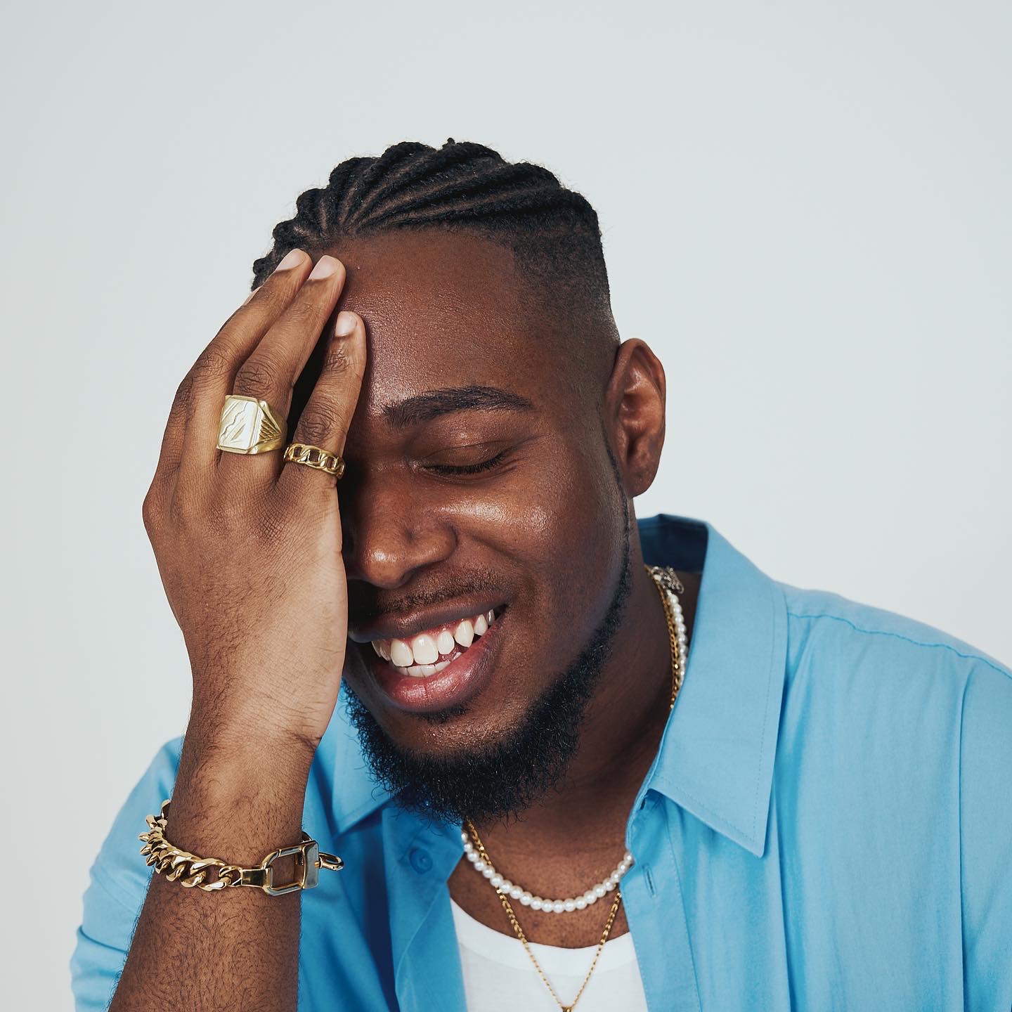 Kingsley Q and Hugo Santini Shine Bright with New Single “STARS” Kingsley Q