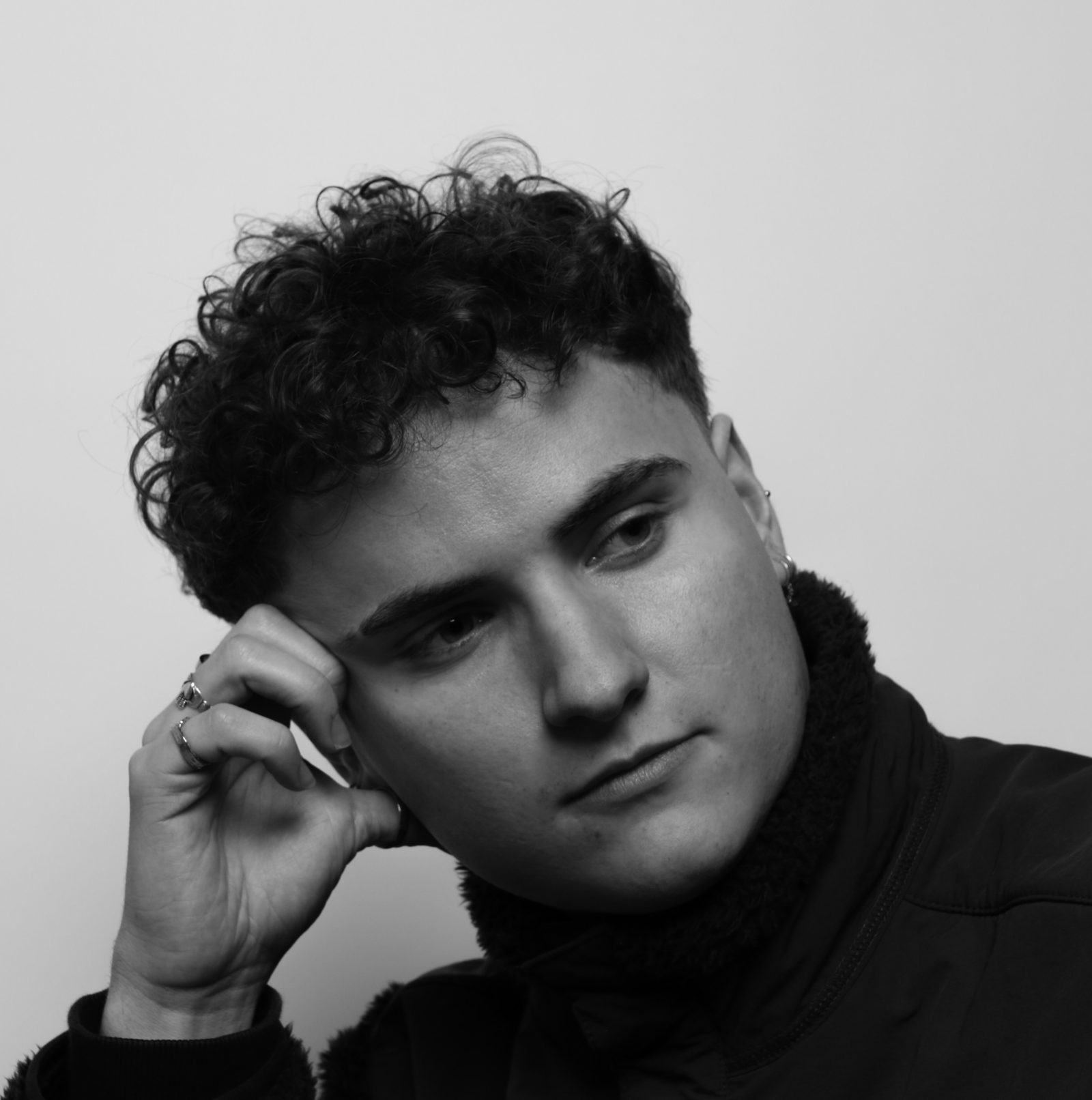 Joe Bray Finds Beauty in Letting Go on “Eternal” Joe Bray
