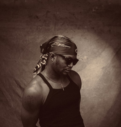 Blaqboiwest, Mstruff and Phlexzywest Unite on “Bottom Pot”